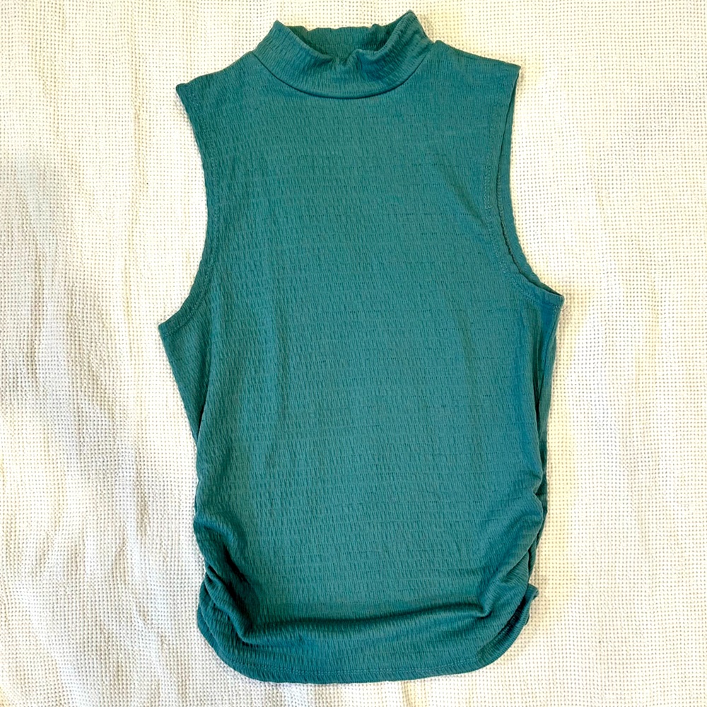 Willow+Root sleeveless shirt